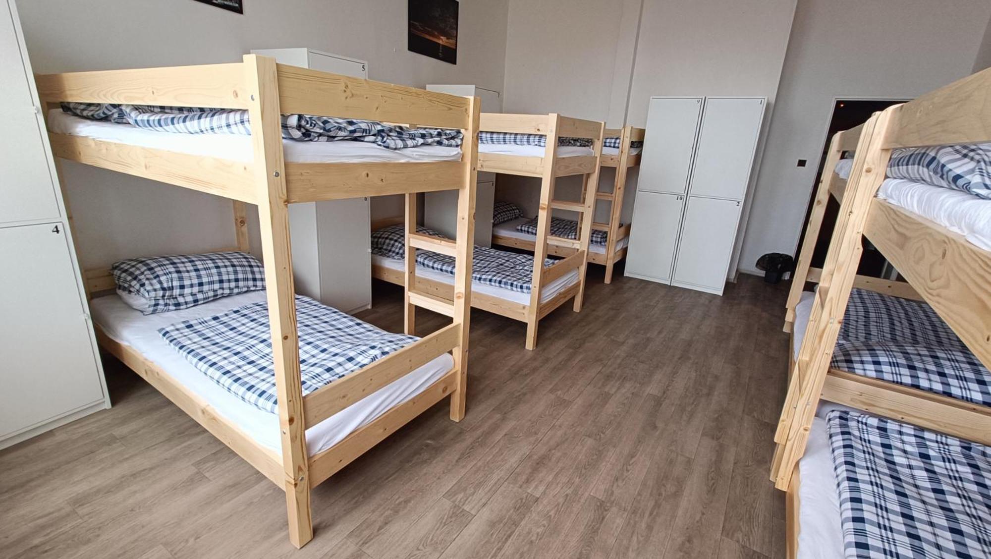 A Plus Hostel - Centrum Прага Экстерьер фото