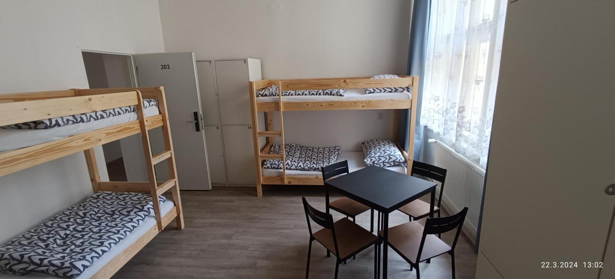 A Plus Hostel - Centrum Прага Экстерьер фото