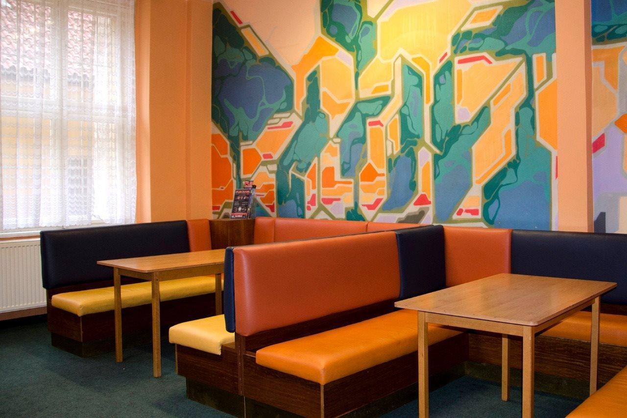 A Plus Hostel - Centrum Прага Экстерьер фото